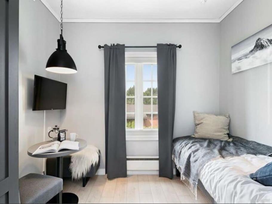 Studio Apt Close To Airport Apartment Garder Exterior foto